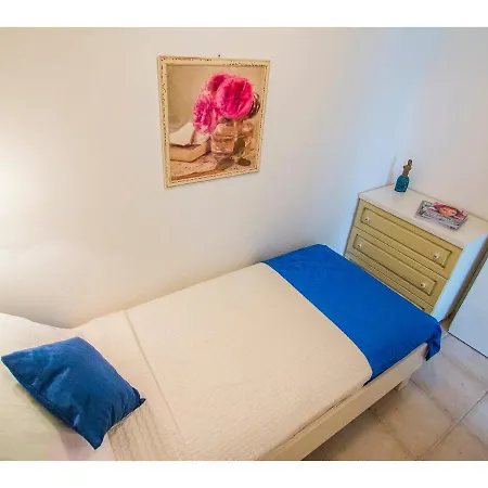 Stunning 7-bed In With Pool Villa